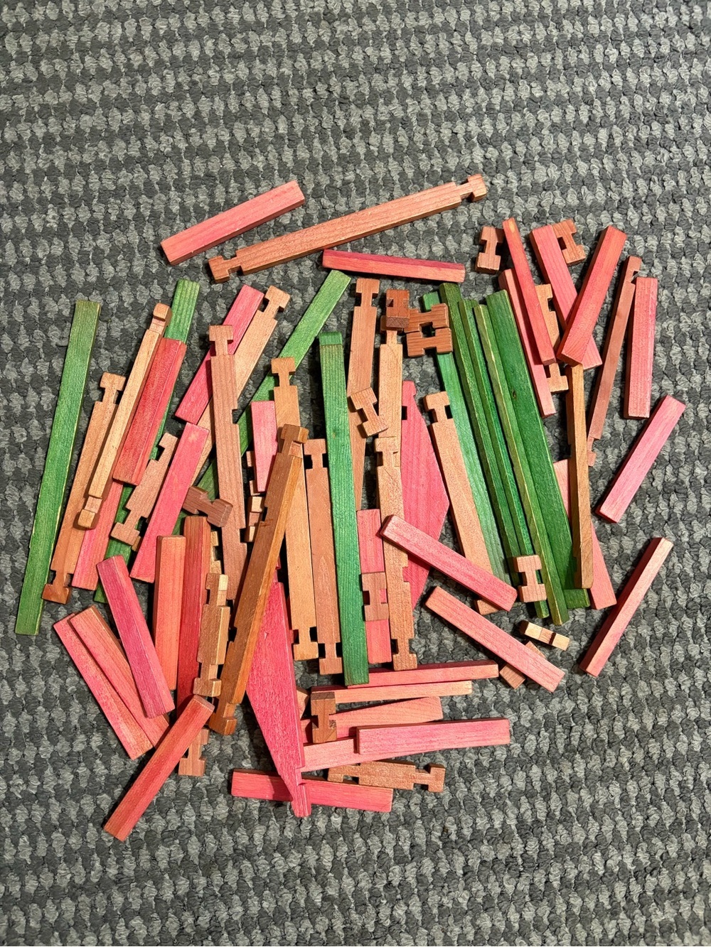 82 pcs Lincoln Logs Interlocking Wooden Building Sticks bundle lot